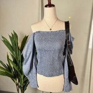 Blue Cropped Blouse Size Small